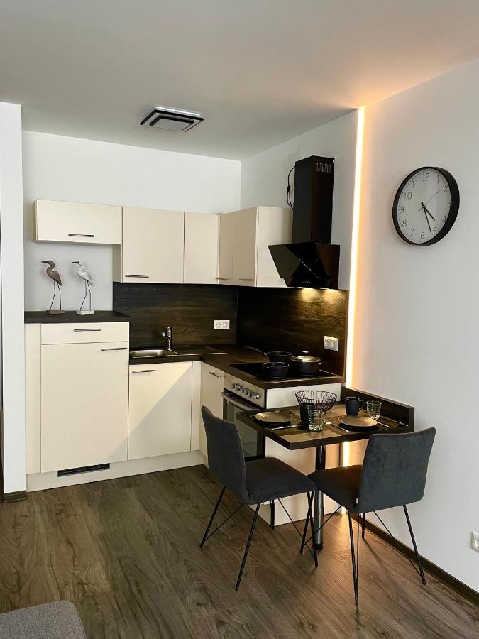 Swid Appartement Делич Екстериор снимка